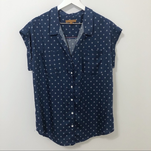 SOLD JACHS Girlfriend Arrow Print ButtonDownBlouse - Picture 2 of 8